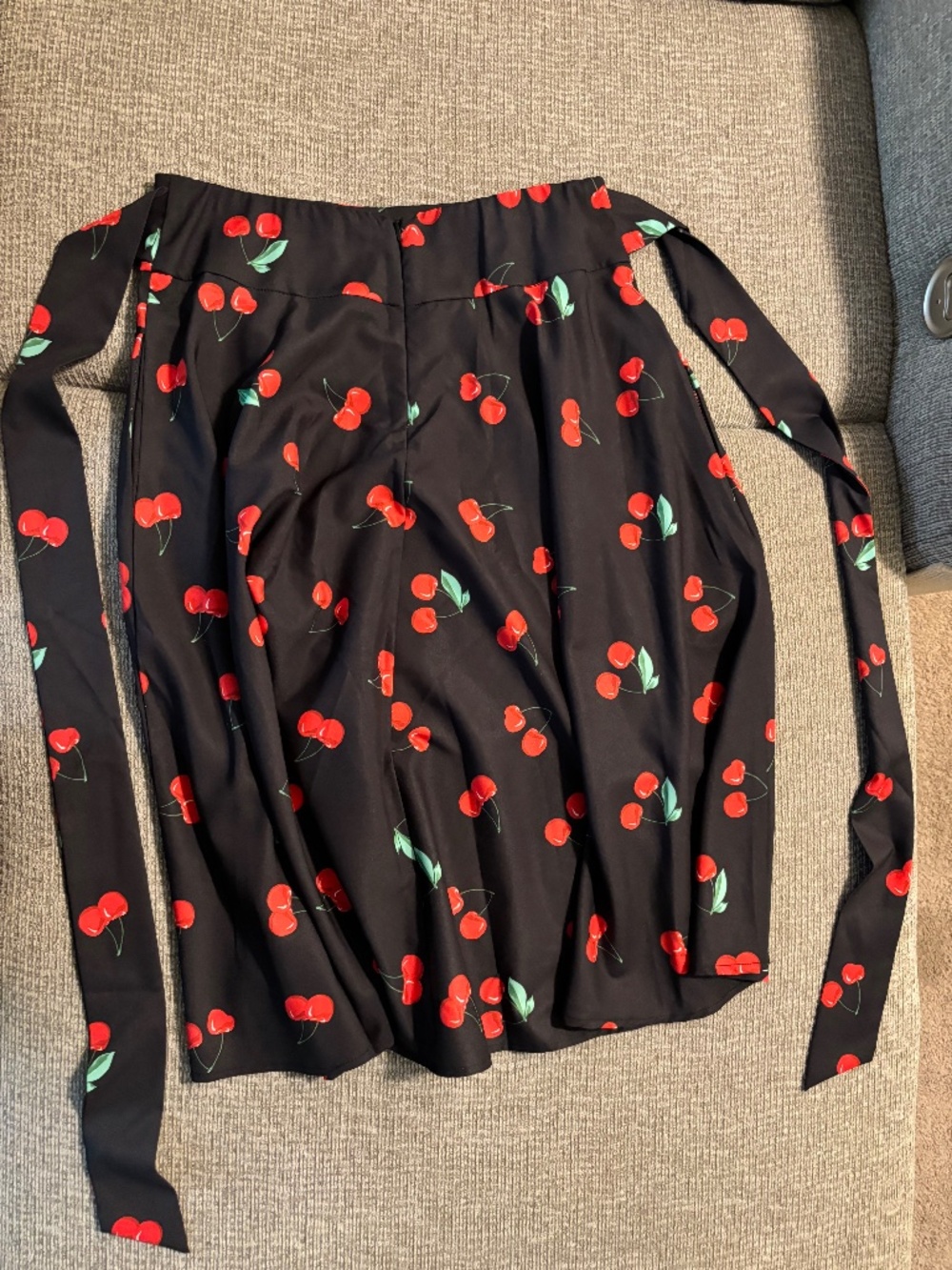 Black skirt